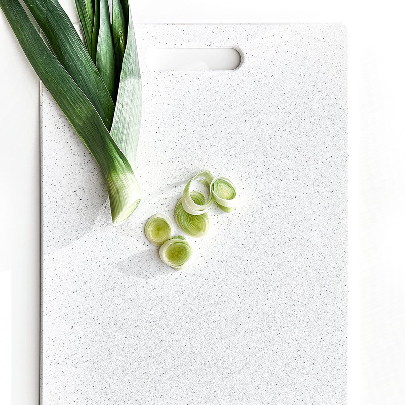 Dexas PolyCoconut EVOLV Poly Cutting Board with Natural Coconut Shells,