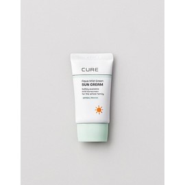 Kim Jeong-moon Aloe [김정문알로에] 큐어 아쿠아 마일드 그린 선크림 40ml (무기자차) [Kim Jeong Moon Aloe] Cure Aqua Mild Green Sunscreen 40ml (Mineral Sunscreen)
