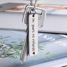 MUCOOS Keychain for Girlfriend,Keychain for Boyfriend,Boyfriend Keychain from Girlfriend,Gifts For Boyfriend Gifts Ideas,Gifts for Girlfriend Birthday Gifts,Stocking Stuffers for Boyfriend Girlfriend