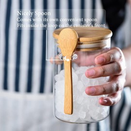 Glass Jars with Airtight Lid and Spoon, Glass Food Storage Jars Containers, Overnight Oats Containers with Lids, Decorative Kitchen Jars for Coffee/Tea/Sugar/Spice, Bath Salt Containers 530ML(1PCS)