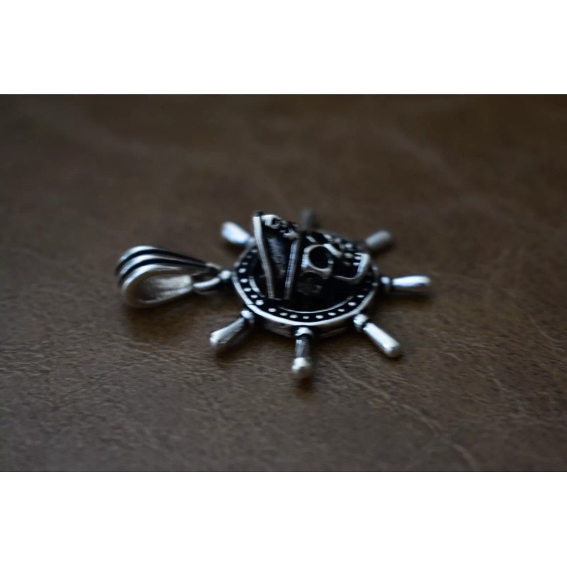 Handmade Captain Skull Necklace New Handmade 925 Sterling Silver From