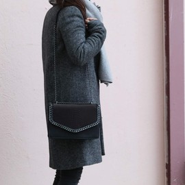 CRAZYCHIC - Damen Schlange Ketten Umhängetasche Snake PU Leder Schultertasche - Gesteppte Kettentasche Handtasche - Chains Messenger Crossbody Bag - Clutch Abendtasche Mode Trendy Fashion - Schwarz