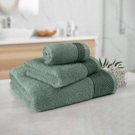 Belizzi Home Ultra Soft 3 Pack Cotton Towel Set, Contains a Bath Towel 28x55 inch, a Hand Towel 16x24 inch & a Wash Coth 12x12 inch, Ideal Everyday use, Compact & Lightweight -Jade