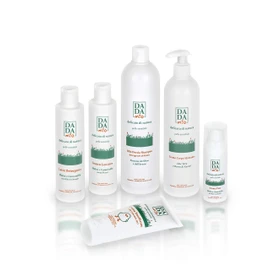 DADA mio Shower Oil Shampoo 500 ml Gentle and Sensitive Skin Suitable for Body and Hair of the Whole Family Ideal After the Swimming Pool