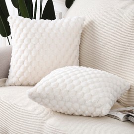 MADIZZ Faux Wool Cream White Throw Pillow Covers 22x22 Inch Set of 2 Super Soft Boho Pillow Covers Decorative Textured Throw Pillowcases Modern Farmhouse Home Decor for Sofa Bedroom