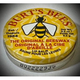 Burt's Bees Moisturizing Retro Lip Balm Tin with Vitamin E & Peppermint - The Original Beeswax Lip Balm - 8.5g / 0.3oz - Made in U.S.A. - It's like a minty chill pill for dry lips