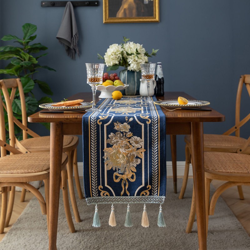 Tassel Floral Table Runner Floral Soft Decorative Chenille Dustproof Table
