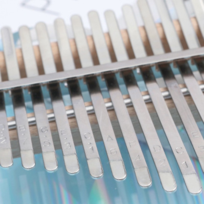 17 Key Crystal Small Kalimba Set Lightweight High Hardness Mini