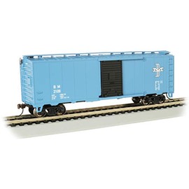 Bachmann Trains 40' Box Car - Boston & Maine #2109 - HO Scale, Protypical Blue