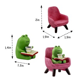 Gwindrise Tiny Frog Figurine with Pink Sofa for Office Desk Decor, Mini Frog Trinkets Funny Gifts for Women, Cute Miniature Frog Figurine Gift for Frog Lovers, for Coworker