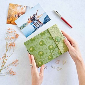 Sari Fabric Cover Photo Album Small | Green | 30 Pages to fit 30 6x4 Photos | Fair Trade & Handmade | Scrapbooking and Crafting Picture Album