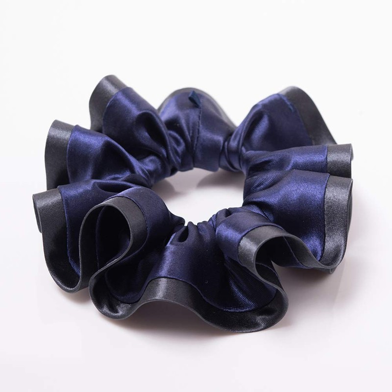 EILY ILY [Floral Gift Box] Bi-color Satin Scrunchie (Royal Navy)