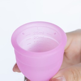 BellreeCup 月経カップ 初心者向け 生理カップ 一般医療機器 医療シリコン100％ 生理用品 衛生用品 生理用タンポン (ベビーピンク, L)