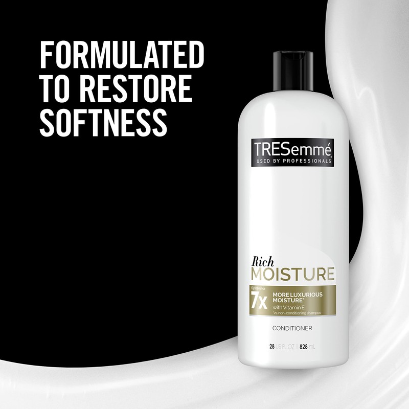 TRESemmé Rich Moisture Conditioner for Dry Hair Rich Moisture Hydrating