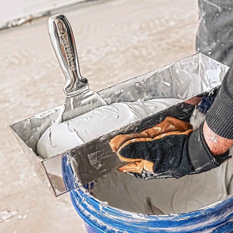 DEWALT 14" Drywall Mud Pan | Stainless Steel | DXTT-2-334