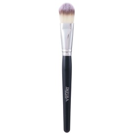 Flat Foundation Makeup Brush by Impora London