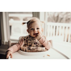 Three Little Tots Modern Silicone Baby Bib – Adjustable Fit Waterproof Catch Bibs ((Flower Print)