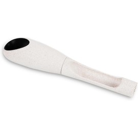 Wheat Straw Apple Corer