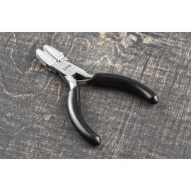 SE 3-3/4" Mini Plastic Jaw Flat Nose Pliers - JT6731