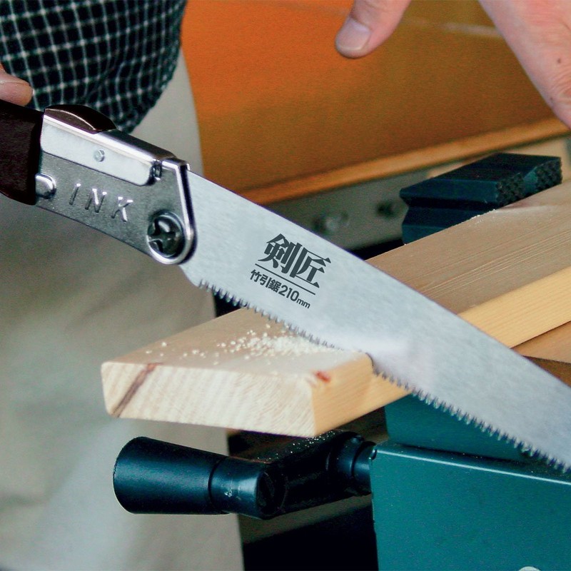 Niigata Seiki Kensho Folding Bamboo Saw, Made in Japan, 8.3