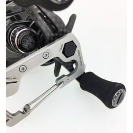 Abu Garcia (アブガルシア) Multi-Tool Carabiner Black