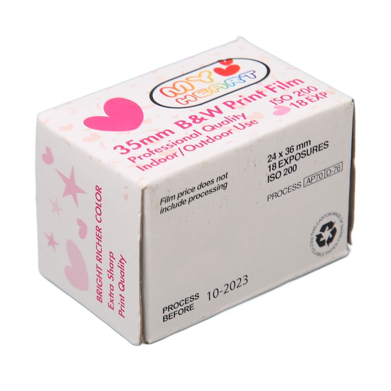 35mm Black and White Print Film ISO 200 HD Camera
