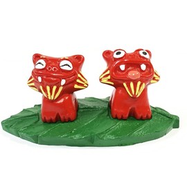 Kubakasaya Shisa Figurine Okinawa Souvenir Entrance Pair Petit Shisa Red Good Luck Feng Shui Evil Protection Lucky Ryukyu