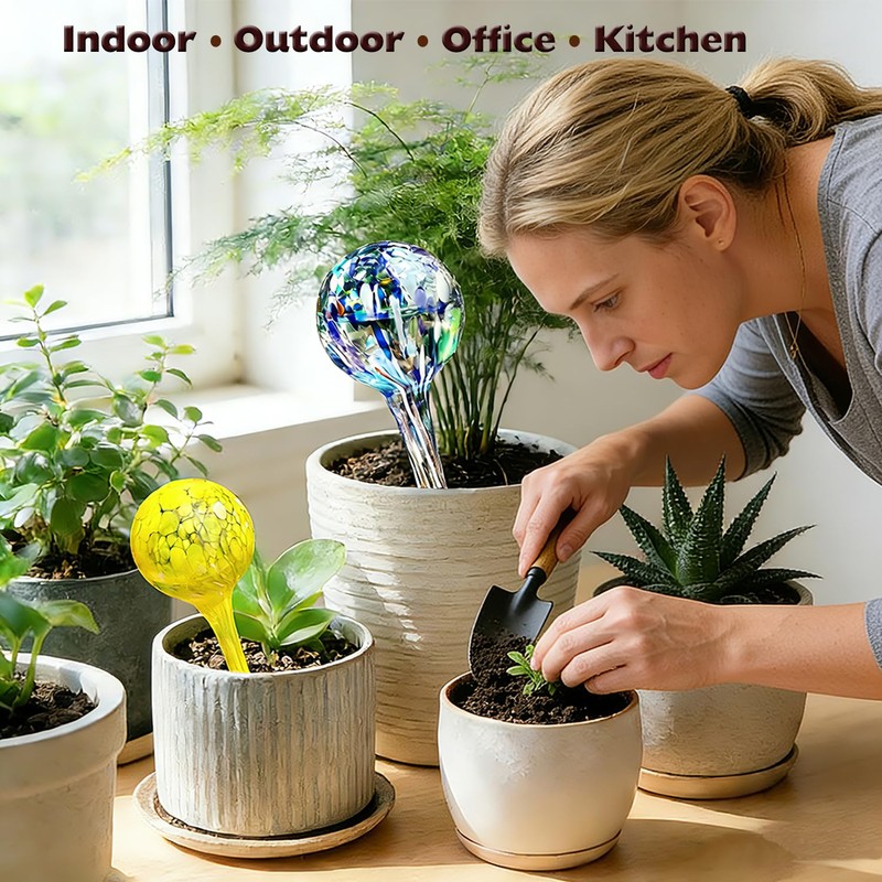 Plant Self Watering Globes, Colorful Glass Plant Watering Device Outdoor