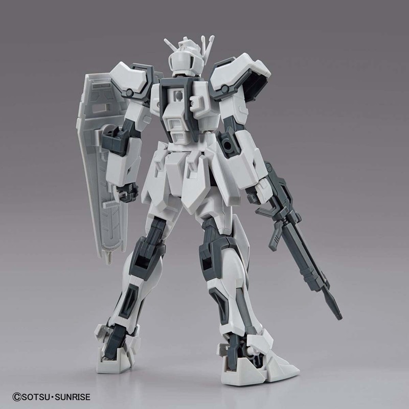 BANDAI SPIRITS ENTRY GRADE 1/144 Gundam Base Limited Strike Gundam