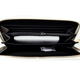 Black Ginger Large PU Leather Cream Puppy Dog Purse with Card Slots