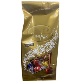 Lindt Lindor Assorted Gold Bag, 608 g