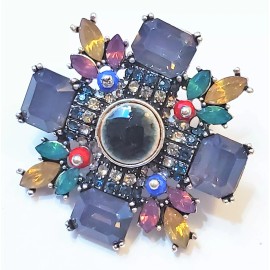 Unbranded Elegant Royal MALTESE CROSS Jewels Periwinkle Blue RHINESTONE Bohemian Brooch