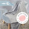 Roba baby blanket for cuddling, crawling and playing.