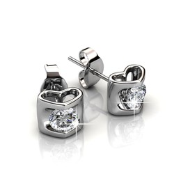 Cate & Chloe Lindsey Heart Stud Earrings, 18k White Gold Plated Studs with Unique Heart Shape, Stud Earring Set with Round Cut Solitaire Crystal, Wedding Anniversary Jewelry
