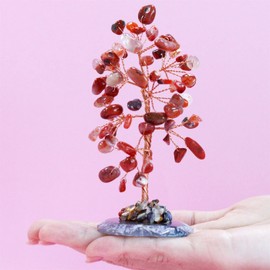 Carnelian Healing Crystal Tree of Life Natural Gemstone Agate Slice Base Copper Wire Wrapped Money Trees Feng Shui Spiritual Energy Decorations Home Office Room Desk Decor Gifts for Women Men