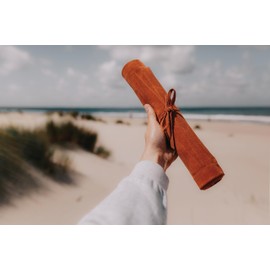 Sondergut Roll-up Portable Suede Deluxe Backgammon Game Set- Elegant Design Engraved Wood Stones Pop-Up Playing Field - Ideal for RV Travel, Cruise, Airplane, Camping, Backpacking, Road Trips, Etc.