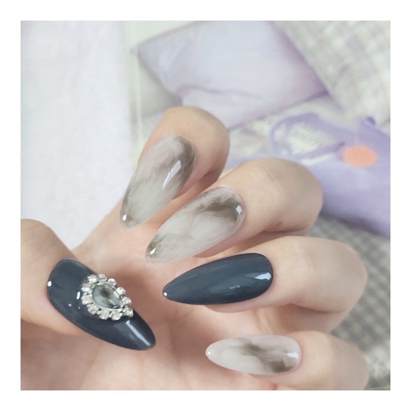 Lunar Frame Handmade Nail Tips - Short Oval / Lunar