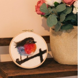 Wizardi Felting Kit - Kingfisher 2D Kit. in Support of RSPB Charity KTS-RSPB-Kingfisher The Makerss