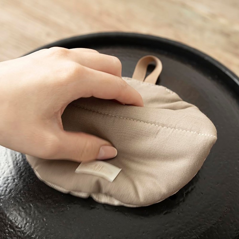 &NE NHK-226-NLBR Round Pot Holder, Natural Brown, Pot Holder, Staub
