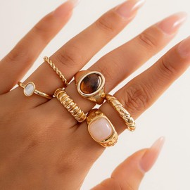 PINK TOWN Vintage Knuckle Rings Set for Women Boho Gold Tone Stackable Adjustable Open Rings Vintage Pearl Crystal Chunky Knuckle Ring Set Y2k Statement Ring Minimalist Retro Jewelry (Gold1)