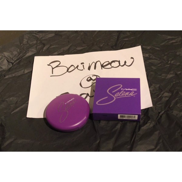 Mac LE Mac x Selena Techno Cumbia Powder Blush Duo