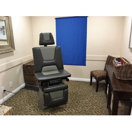 Black 2.5'x5' Spring-Powered Roll-Up/Pull-Down Background ID Photos -Free Ground Shipping