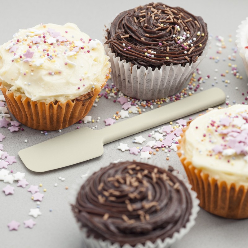 Zeal Mini Baking Spatula, Cream