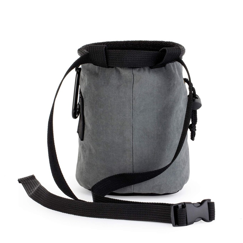 Igoera chalk bag for climbing and bouldering | special lining