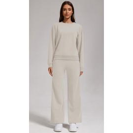 YETOWA Women’s 2-Piece Oversized Sweatshirt and Jogger Sweatpants Tracksuit Set - Cozy Fall/Winter Casual Outfit with Pockets