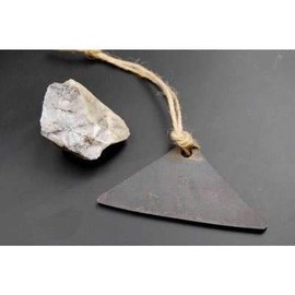 Okada Mojiro Forged Flint (With Stones)