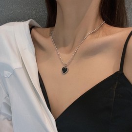 Xmsrn Vintage Enamel Heart Pendant Necklace Black Heart Choker Necklace Heart Love Necklace Silver Ball Chain Necklace for Women