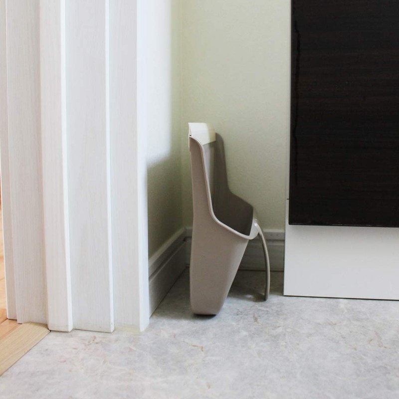 azuma工業 Broom Taupe Product Size: 25.8 W x 22.7 D x/Tall 9 cm