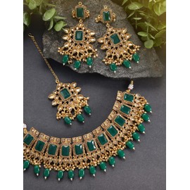 Aheli Gold Plated Green Kundan Traditional Choker Necklace Earring Maangtikka Jewellery Set Gift for Women