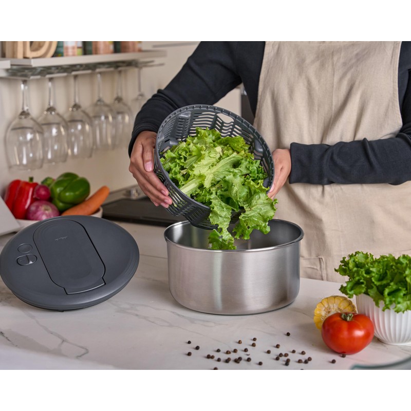 Zyliss Swift Dry Stainless Steel Salad Spinner - Fruit Cleaner